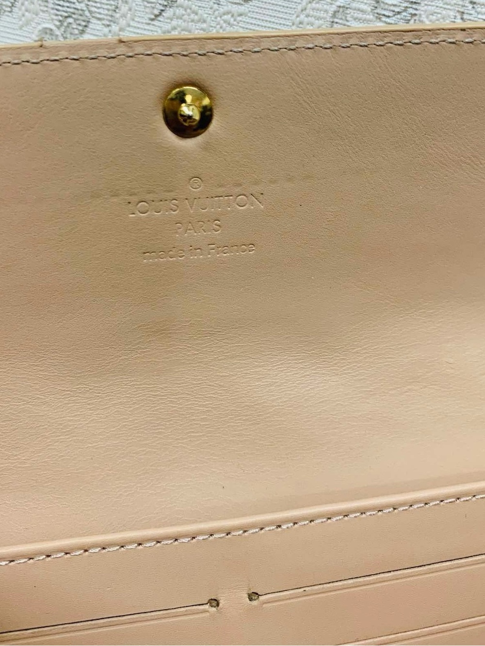 Louis Vuitton Vernis Patent Continental Wallet in Nude - Picture 4 of 9